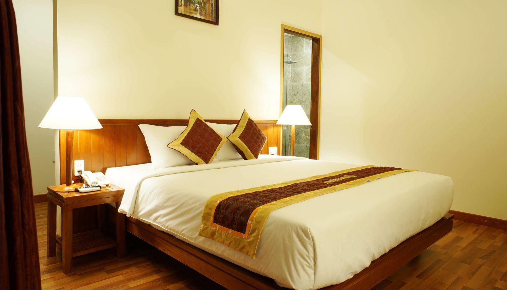 Riverside Oasis Villa Hoi An Luaran gambar