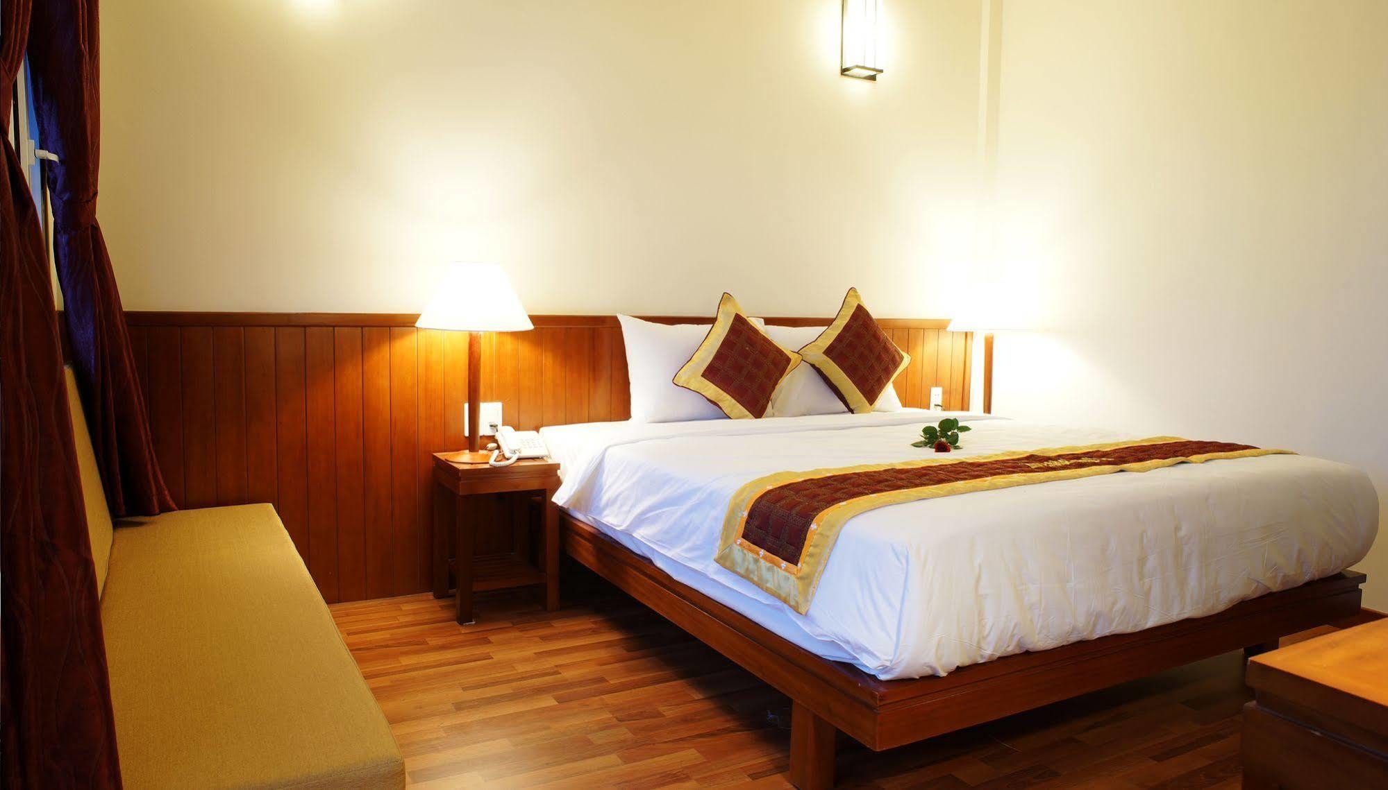 Riverside Oasis Villa Hoi An Luaran gambar